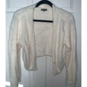 Wild Fable cropped fuzzy sweater! Stylish, warm, cute!